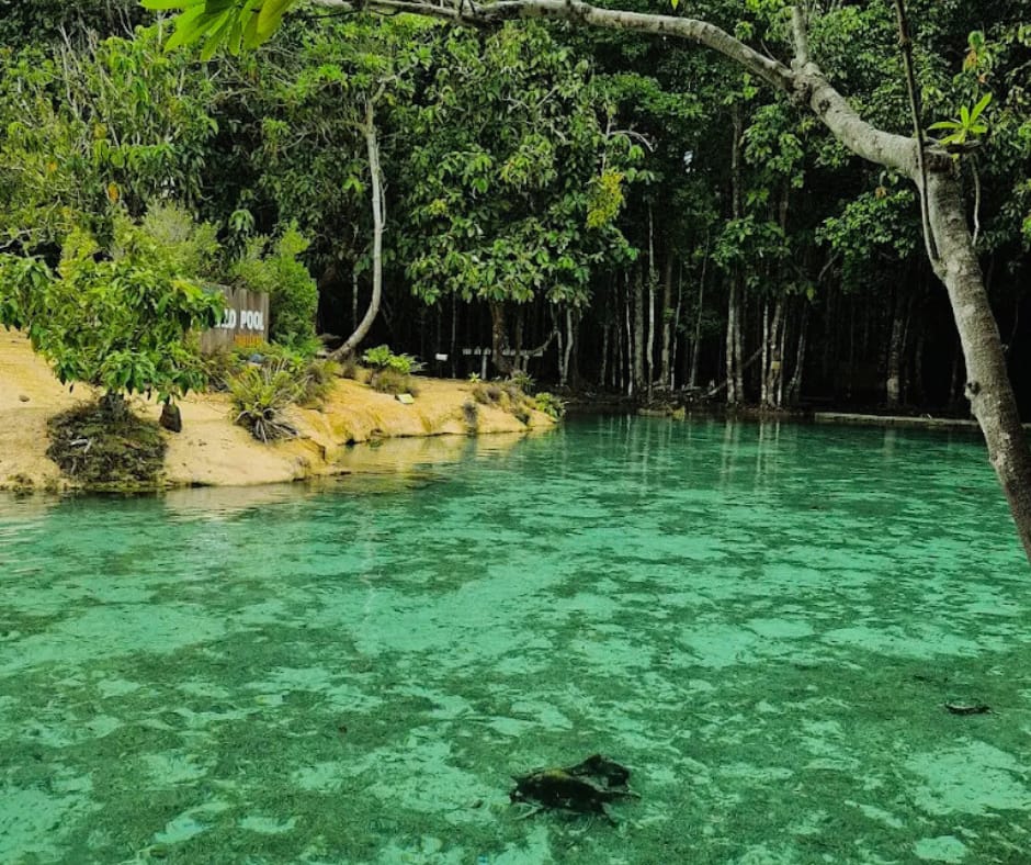 tour-listing-details-slide