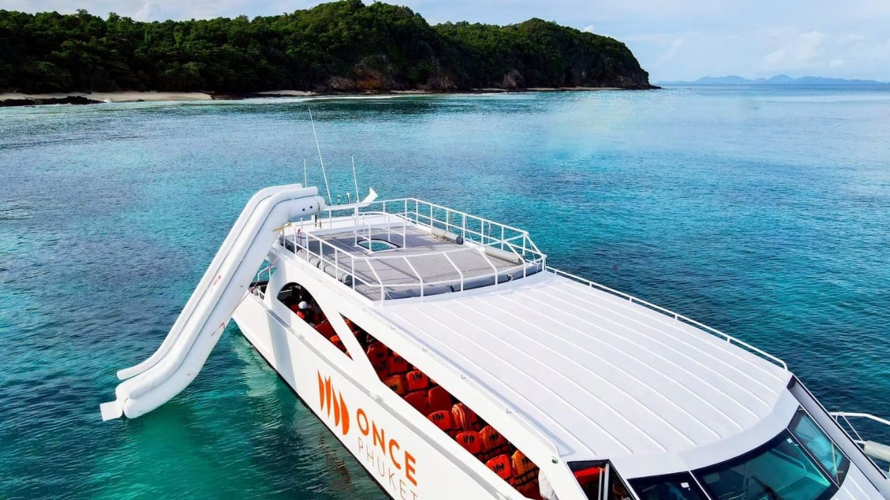 tour-listing-details-slide